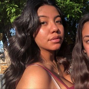 Meet your Posher, Lucy